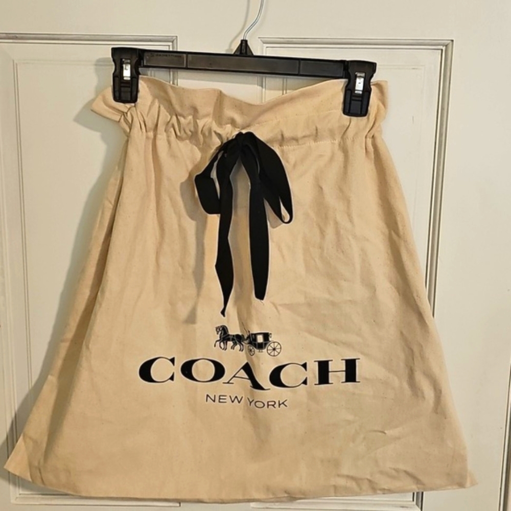 Nwt Coach Authentic Teri Lavender Shoulder Bag with Signature Quilting - Picture 16 of 16